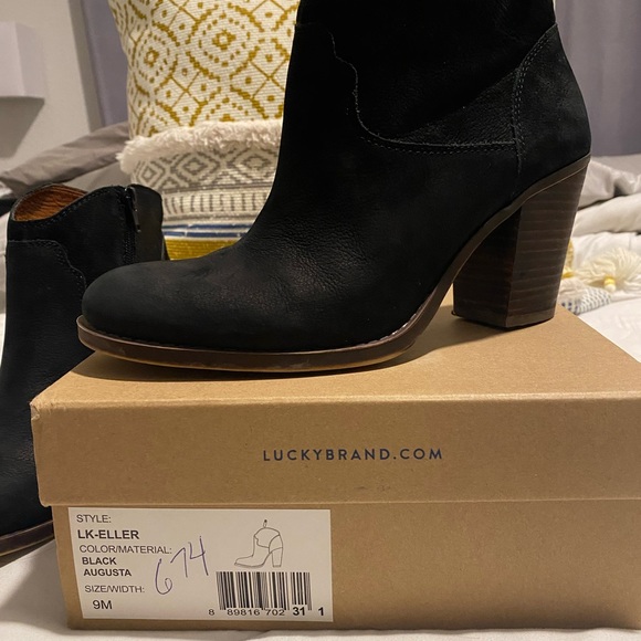Black leather lucky brand booties - Picture 9 of 9